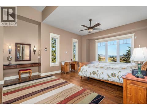 Photo 27 of 532 Falcon Point Way, Predator Ridge, Vernon
