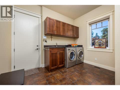 Photo 31 of 532 Falcon Point Way, Predator Ridge, Vernon