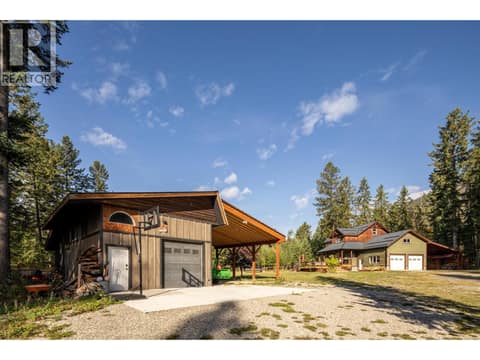 Detached Garage/Workshop at 865 BARBER Road, West & North Highway 1, Golden