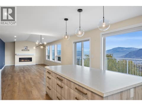 Photo 10 of 318 Gleneagles Drive, Sahali, Kamloops