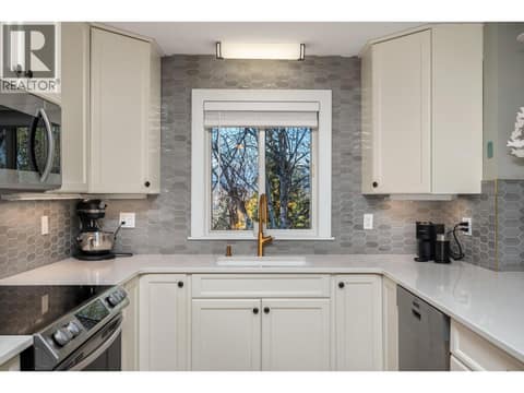 Photo 11 of 7364 L & A Road, North BX, Vernon