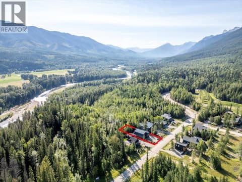 Photo 70 of 4600 Alpine Way, Ski Hill Area, Fernie