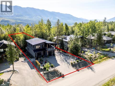 Photo 8 of 4600 Alpine Way, Ski Hill Area, Fernie