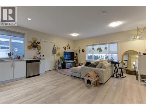 Laminate flooring at 13371 Apex Lane, Lake Country East / Oyama