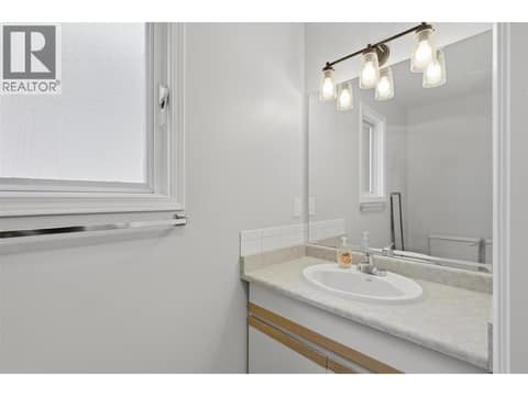 Photo 15 of 801 ALPINE Terrace, Westsyde, Kamloops