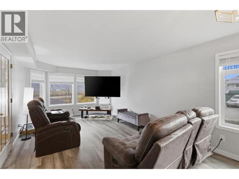 Photo 9 of 801 ALPINE Terrace, Westsyde, Kamloops