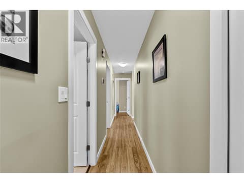 Photo 13 of 2045 Valleyview Drive, Valleyview, Kamloops