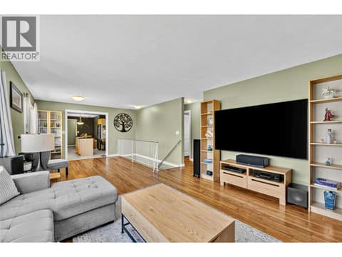 Photo 6 of 2045 Valleyview Drive, Valleyview, Kamloops