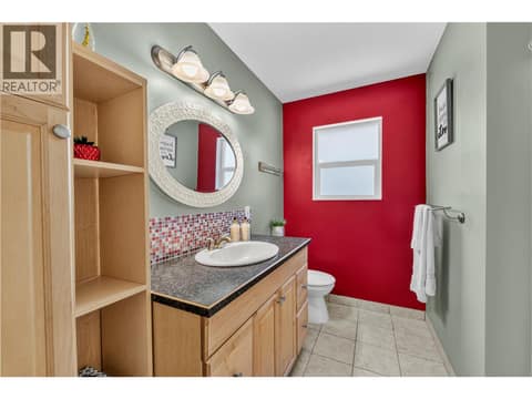 Main Bathroom at 2045 Valleyview Drive, Valleyview, Kamloops