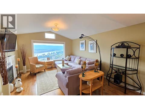 Photo 6 of 14 900 Stagecoach Drive, Batchelor Heights, Kamloops
