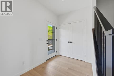 Photo 4 of 7599 Klinger Road Unit# 6, Okanagan Landing, Vernon