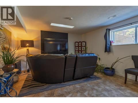Photo 39 of 325 Whiteshield Crescent, Sahali, Kamloops