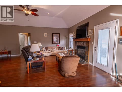 Photo 8 of 1448 Hemlock Street, Golden
