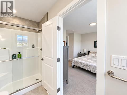 Photo 28 of 810 6th Avenue Unit# 2, Invermere