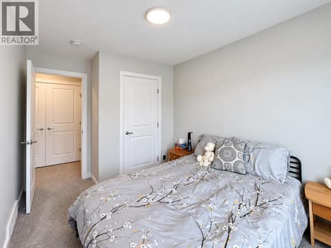 Photo 33 of 810 6th Avenue Unit# 2, Invermere