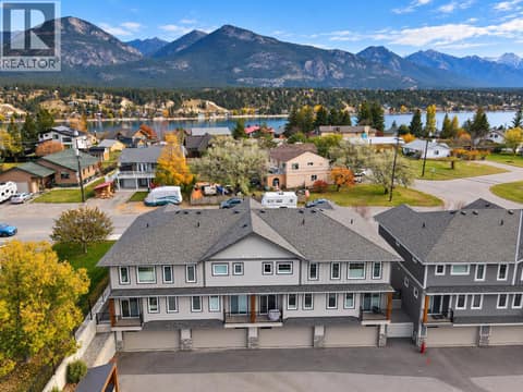 Photo 4 of 810 6th Avenue Unit# 2, Invermere