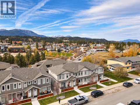 Photo 6 of 810 6th Avenue Unit# 2, Invermere