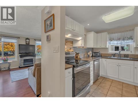 Photo 15 of 10907 Jubilee Road W Unit# 6, Main Town, Summerland