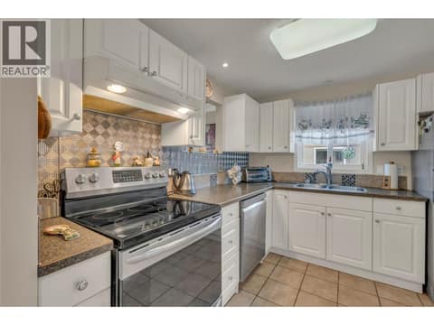 Photo 16 of 10907 Jubilee Road W Unit# 6, Main Town, Summerland