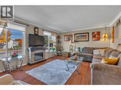 Photo 2 of 10907 Jubilee Road W Unit# 6, Main Town, Summerland
