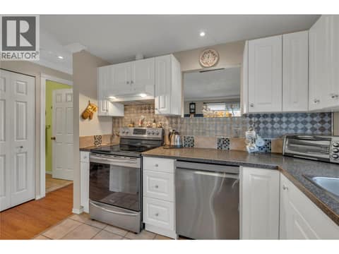 Photo 3 of 10907 Jubilee Road W Unit# 6, Main Town, Summerland