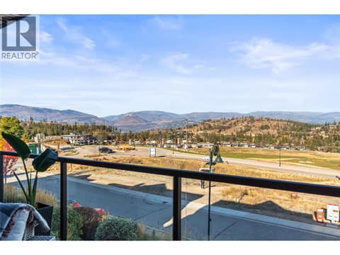 Photo 18 of 213 Ashcroft Place, Predator Ridge, Vernon