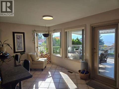 Photo 10 of 997 Skeena Drive N, Dilworth Mountain, Kelowna
