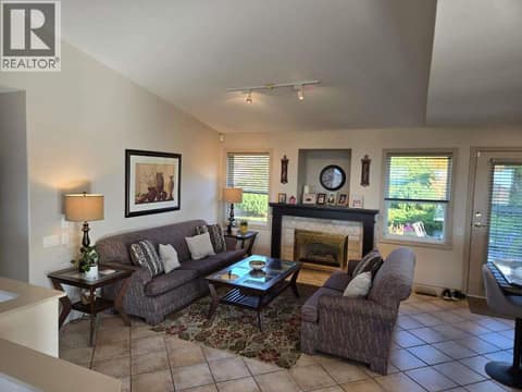 Photo 12 of 997 Skeena Drive N, Dilworth Mountain, Kelowna