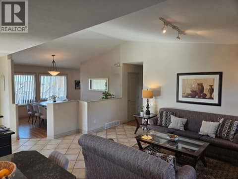 Photo 13 of 997 Skeena Drive N, Dilworth Mountain, Kelowna