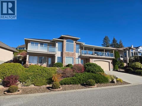 Photo 2 of 997 Skeena Drive N, Dilworth Mountain, Kelowna