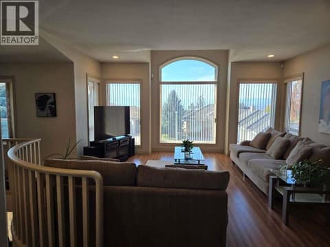 Photo 6 of 997 Skeena Drive N, Dilworth Mountain, Kelowna