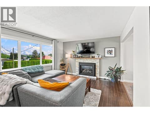 Photo 8 of 5543 DALLAS Drive, Dallas, Kamloops