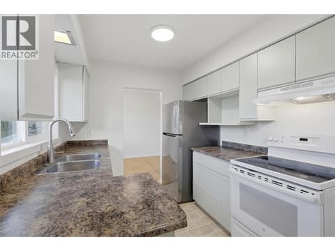 Photo 17 of 675 Windsor Avenue, North Kamloops