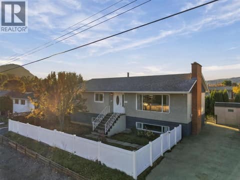 Photo 2 of 675 Windsor Avenue, North Kamloops