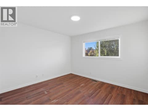 Photo 20 of 675 Windsor Avenue, North Kamloops