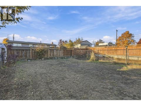 Photo 32 of 675 Windsor Avenue, North Kamloops