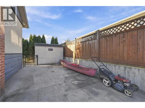 Photo 40 of 675 Windsor Avenue, North Kamloops