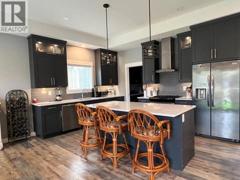 Photo 10 of 924 9th Avenue, Swan Lake West, Vernon