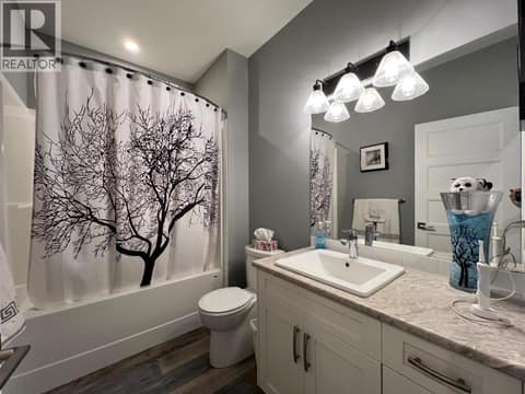 Photo 16 of 924 9th Avenue, Swan Lake West, Vernon