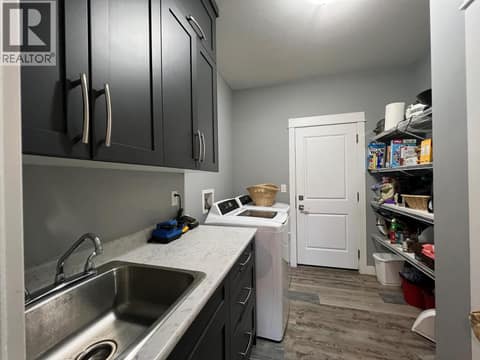 Photo 18 of 924 9th Avenue, Swan Lake West, Vernon
