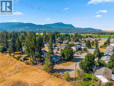 Photo 41 of 792 Eastwood Road, Lumby Valley