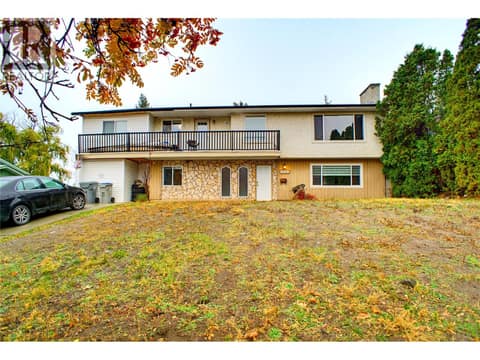 Photo 1 of 748 GLENEAGLES Drive, Sahali, Kamloops