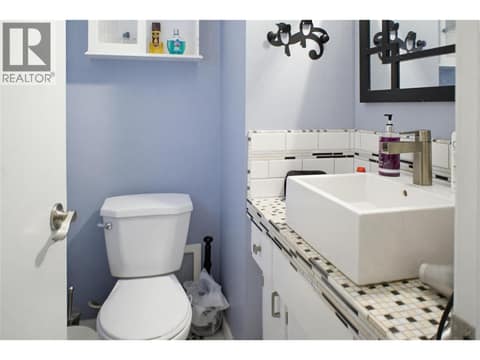 Photo 6 of 748 GLENEAGLES Drive, Sahali, Kamloops