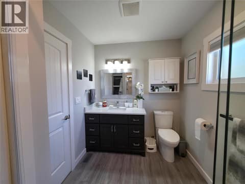 Photo 32 of 10319 12th Avenue, Osoyoos