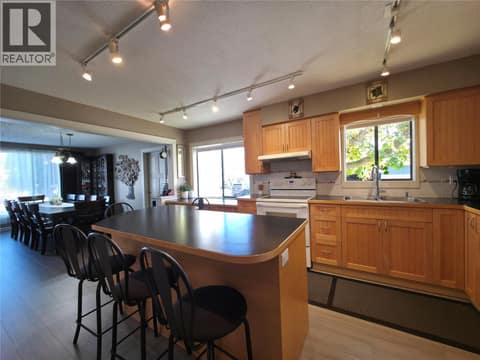 Photo 13 of 10319 12th Avenue, Osoyoos