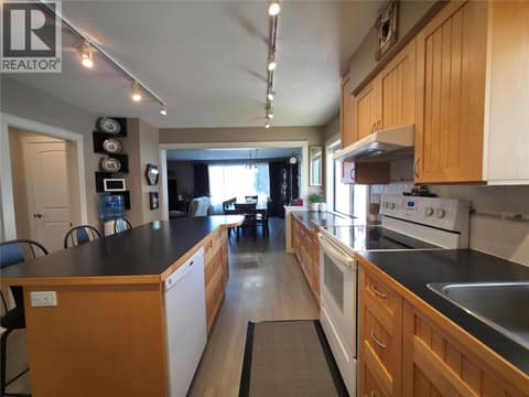 Photo 18 of 10319 12th Avenue, Osoyoos