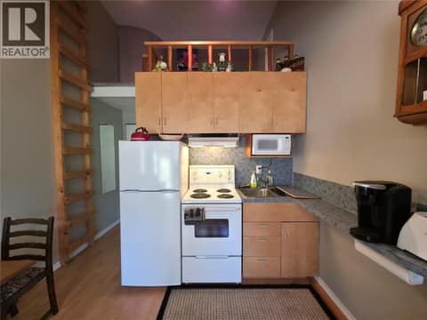 Photo 47 of 10319 12th Avenue, Osoyoos