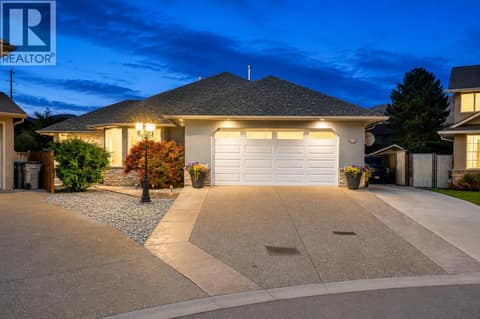 Photo 2 of 996 Arlington Court, Brocklehurst, Kamloops