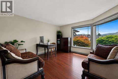 2nd living room up stairs at 996 Arlington Court, Brocklehurst, Kamloops