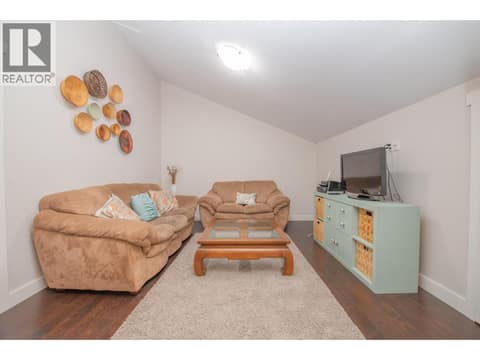 2nd flex space upstairs at 342 Lumby Mabel Lake Road, Mabel Lake South, Lumby